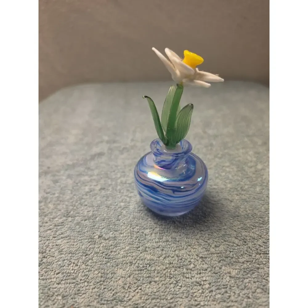 Hand Blown Art Glass Miniature Daffodil Flower Swirl Vase Lampwork Sculpture 4